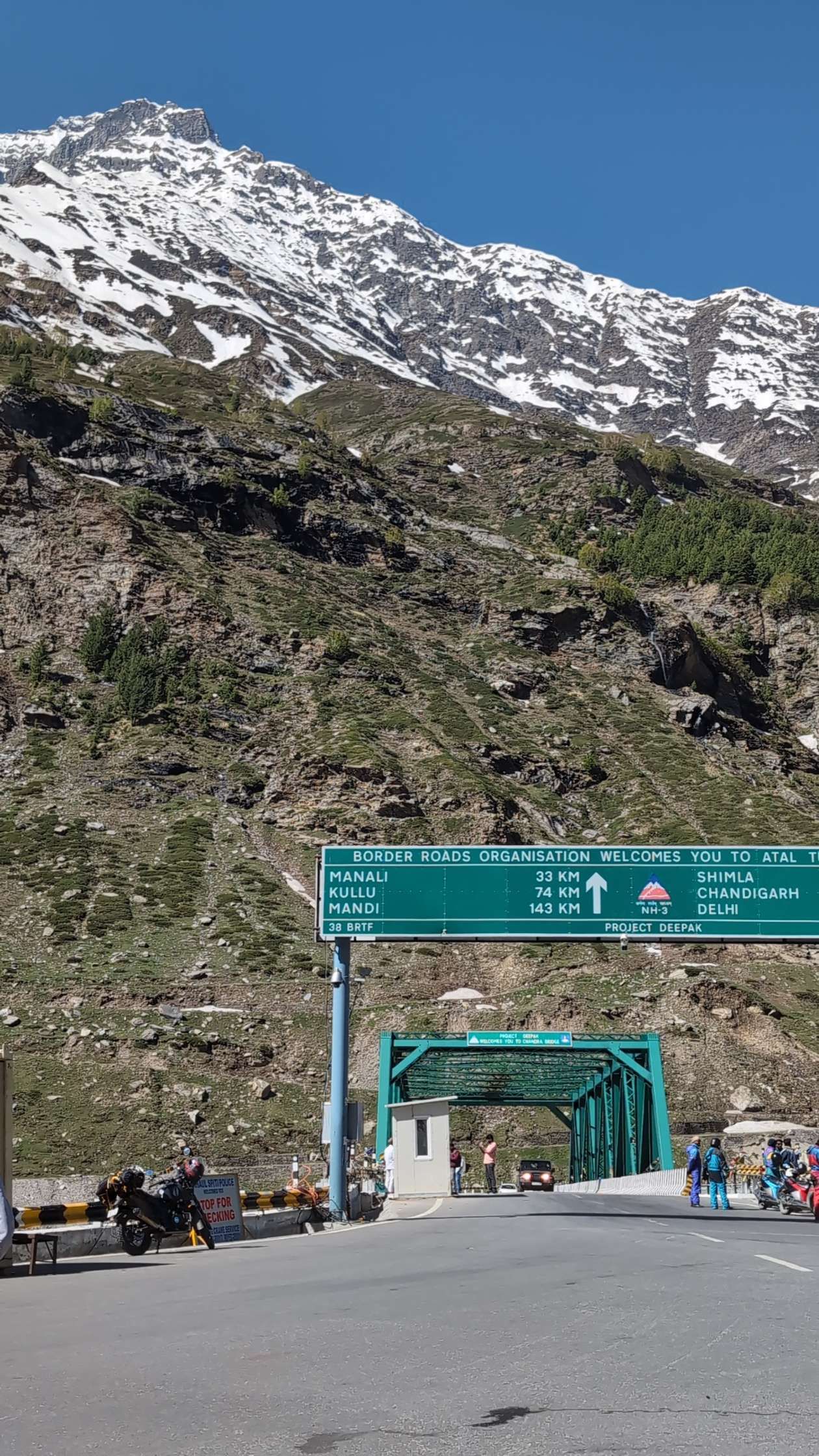 Delhi to Manali